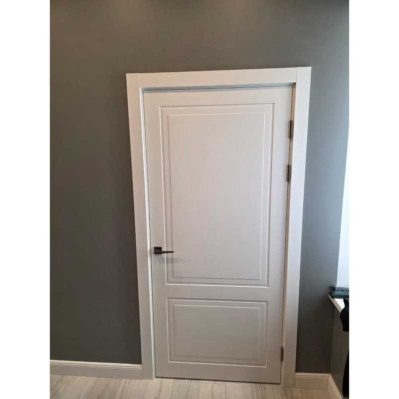 Krāsotas durvis VERONA RAL 9003 Krāsotas durvis VERONA RAL 9003