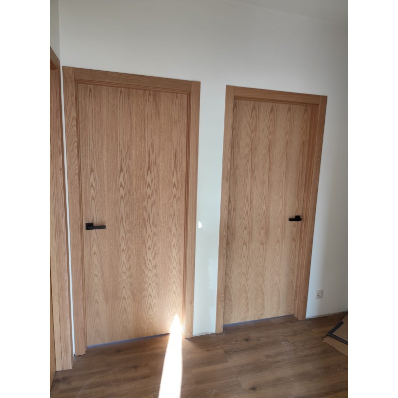Interior doors are veneered OAK LINE DSP