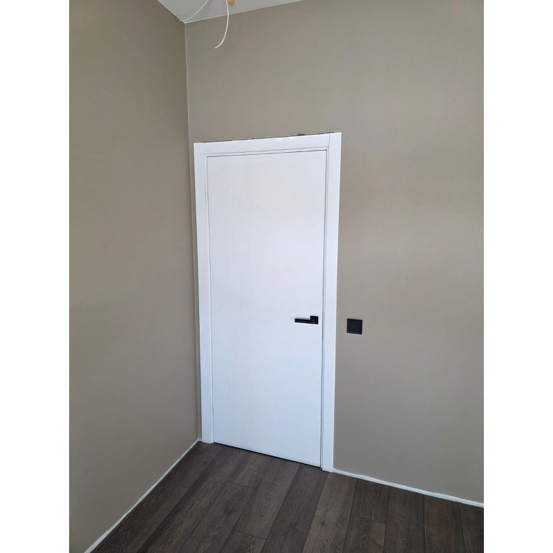 Krāsotas Iekšdurvis LINEA 13 balts RAL 9016