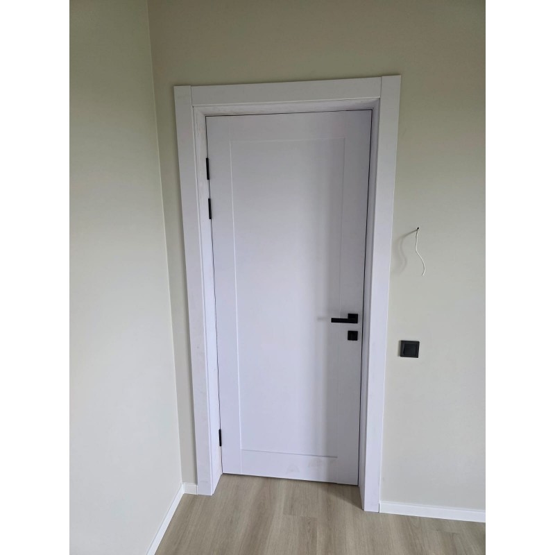 Iekšdurvis ar PVC pārklājumu Sofia White ( augstums ar aplodam 2120mm)