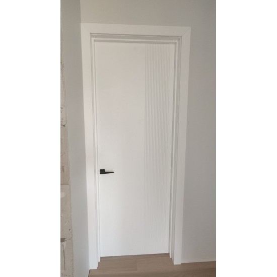 Крашеные межкомнатные двери SIMPLE 11
