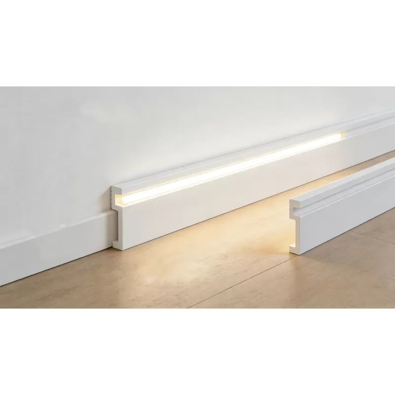 Плинтус для LED ленты 2400x100x18 мм