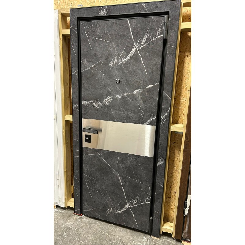 Metāla durvis dzīvoklim AL Lite-1 Marble Metāla durvis dzīvoklim AL Lite-1 Marble