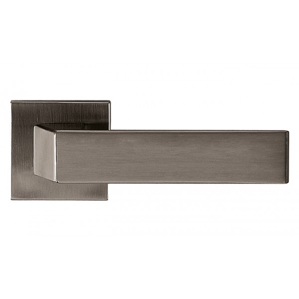 Ручки межкомнатные TUPAI 3033 Q Titanium Ручки межкомнатные TUPAI 3033 Q Titanium